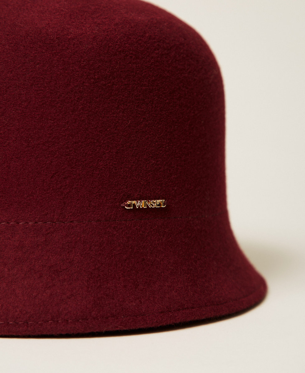 Wool cloth cloche hat Bordeaux Woman 262TO5240_00020_02