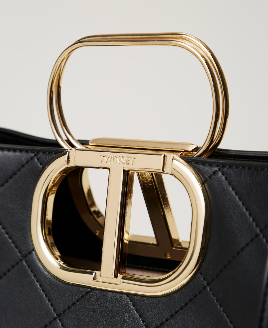 ‘Lila’ quilted shopper bag with Oval T handle Black Woman 242TD8160_00006_04