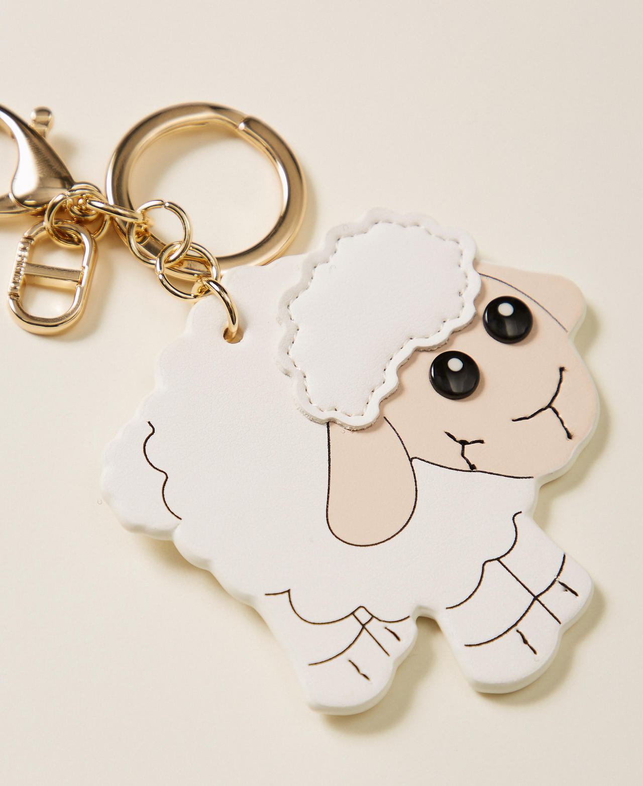 Sheep keyring with Oval T White Snow Woman 252TH7042_00282_02