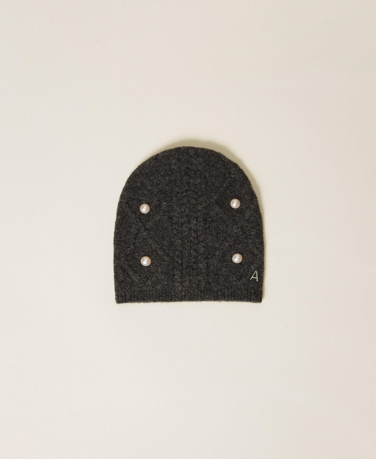 Cable knit beanie with pearls Medium Gray M&eacute;lange Woman 252AA4070_0082M_01