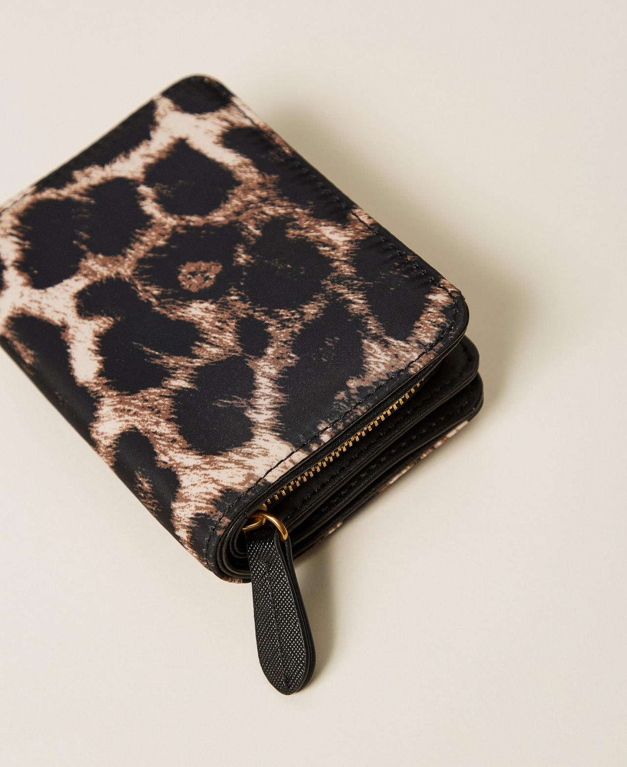 Animal print small zip-around wallet Leopard Print Woman 262TL8011_02114_02