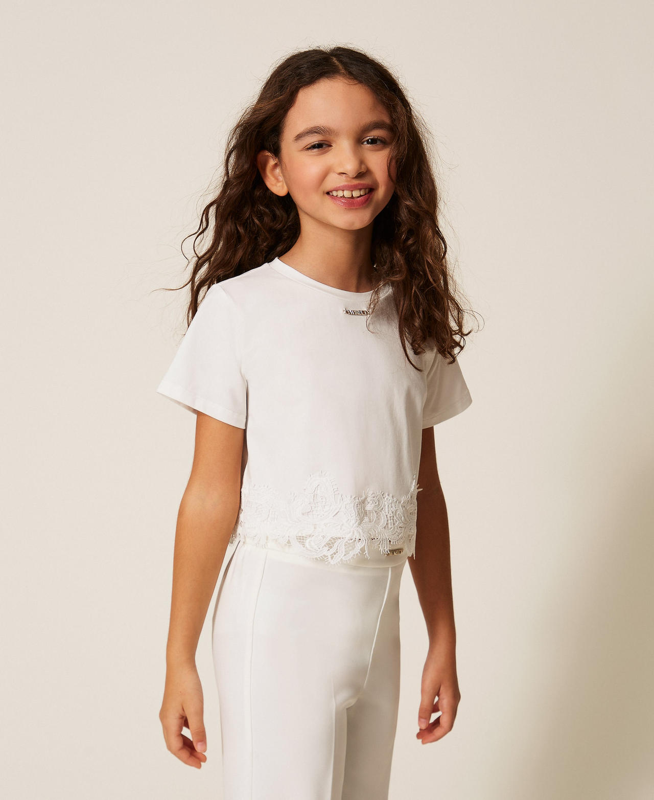T-shirt avec dentelle et logo
