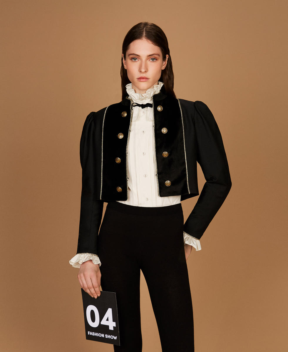 Chaqueta de lana mixta y terciopelo