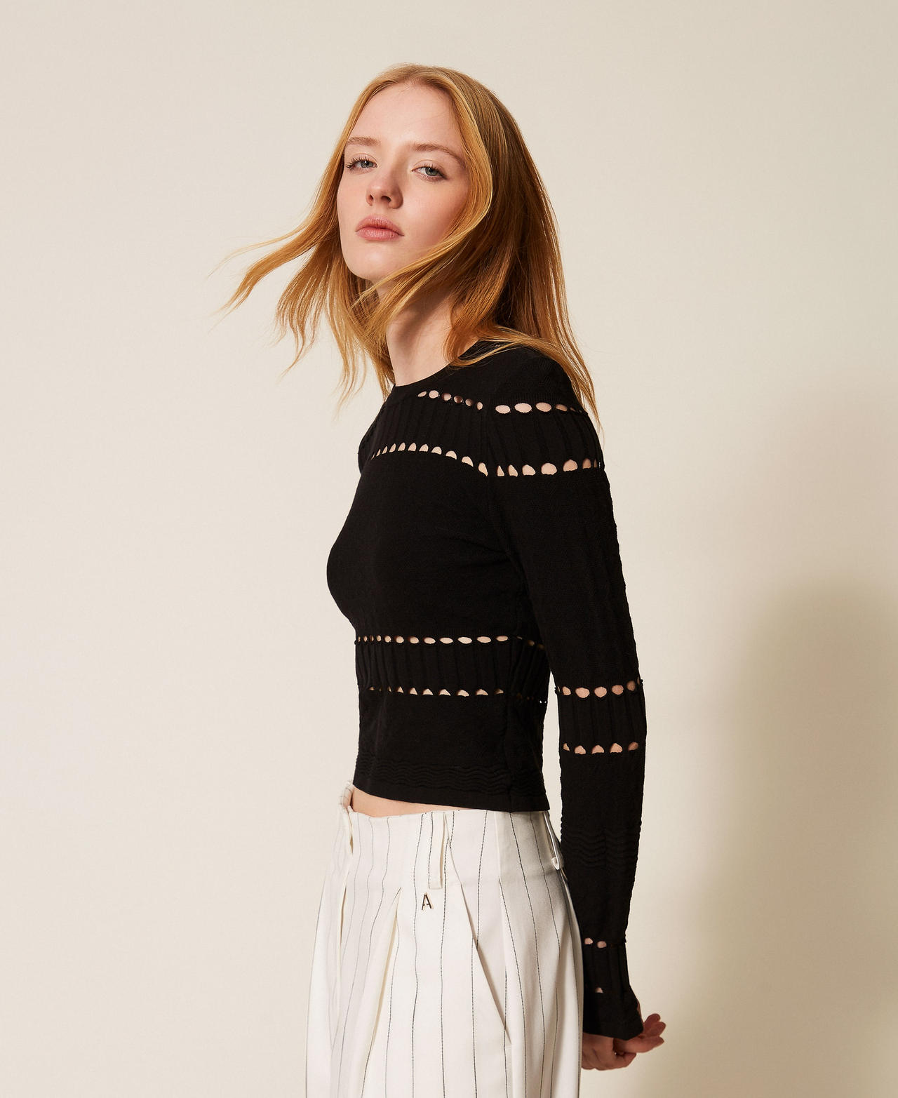 Fitted jumper with openwork Black Woman 261AP3081_00006_02
