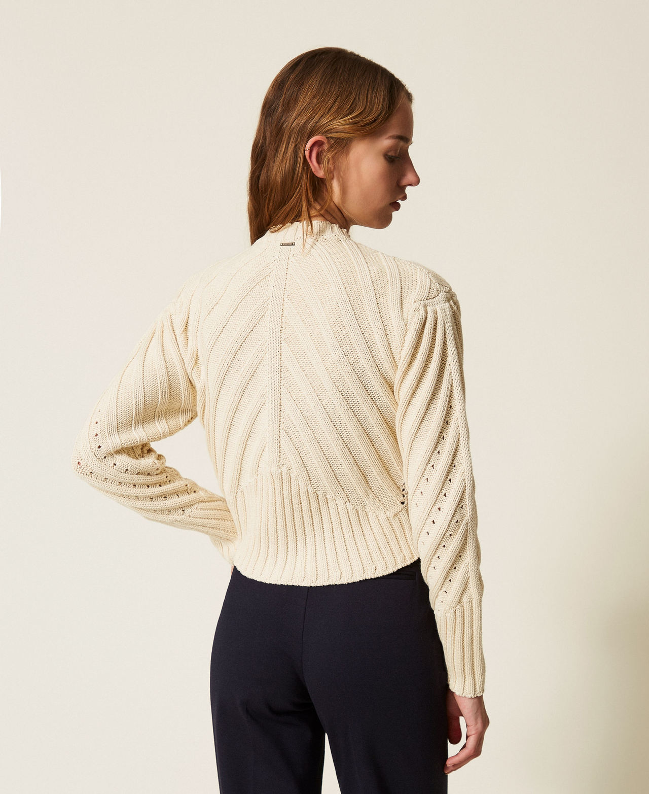 Cable knit cardigan Ivory Woman 261TP3270_00018_03