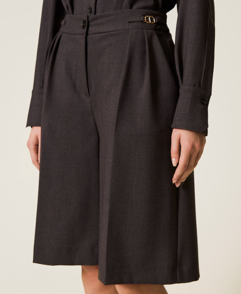 Bermudas con hebillas Oval T Gris Antracita Jaspeado Mujer 252TF2042_12840_04