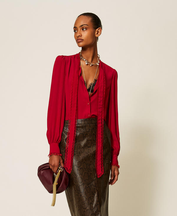 Camicia in cr&ecirc;pe de Chine con fiocco