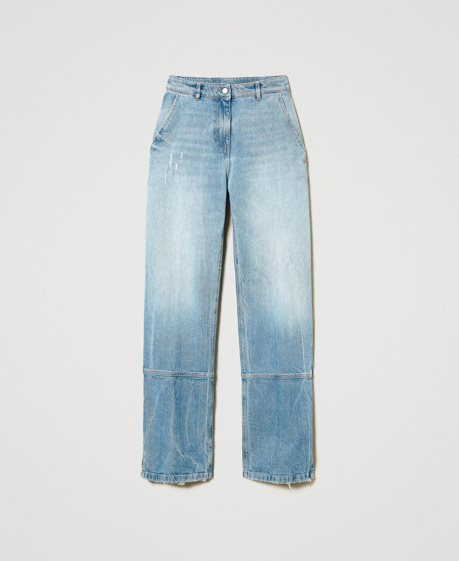 Vaqueros de pernera ancha con cortes