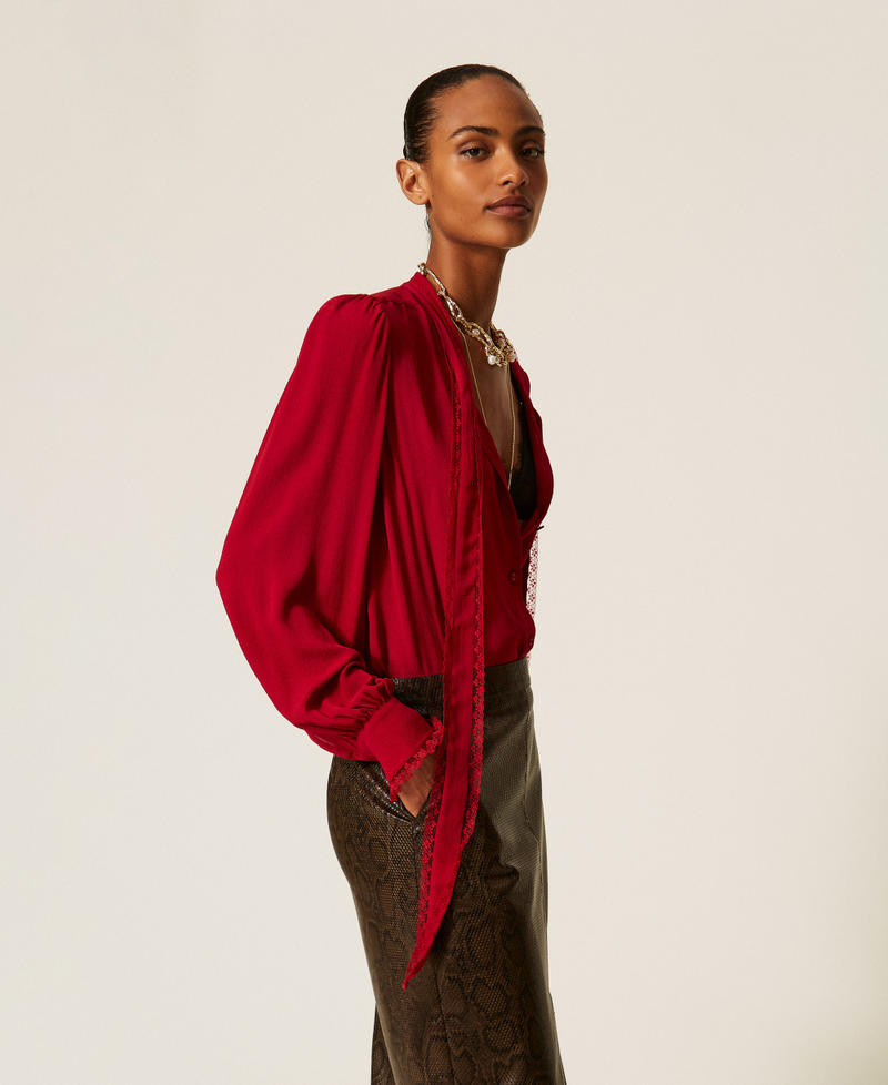 Camicia in cr&ecirc;pe de Chine con fiocco Bloody Mary Donna 262TT2324_13464_02