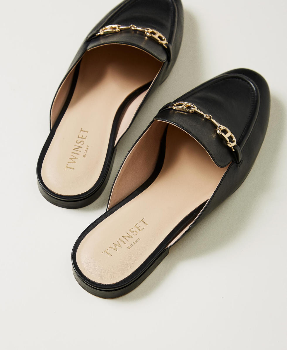 Leather mules with Oval T Woman, Black | TWINSET Milano