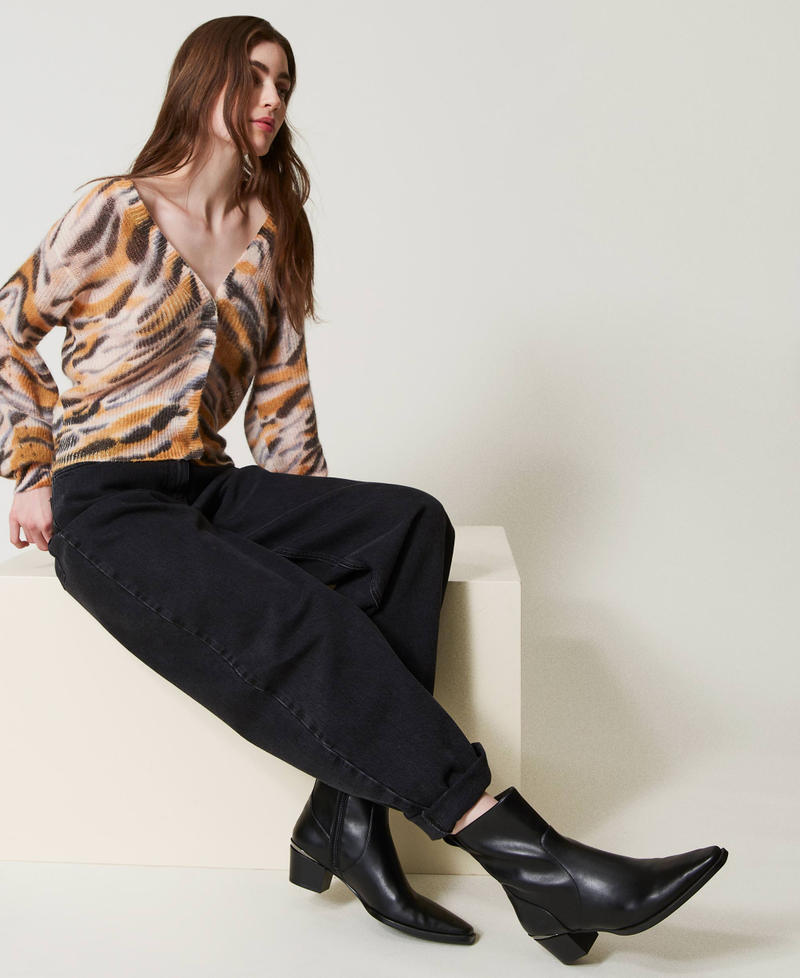 Ankle boots with laminated insert Black Woman 242TGT022_00006_S0