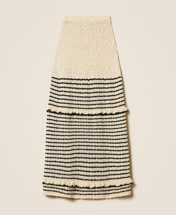 Long striped skirt with ruffles