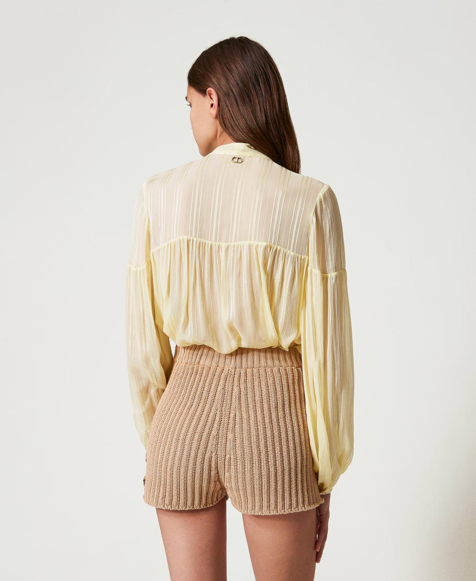 新品未開封　M_ RIB KNIT SHORTS / リブニットショーツ Rib knit shorts with buttons Woman, Beige | TWINSET Milano