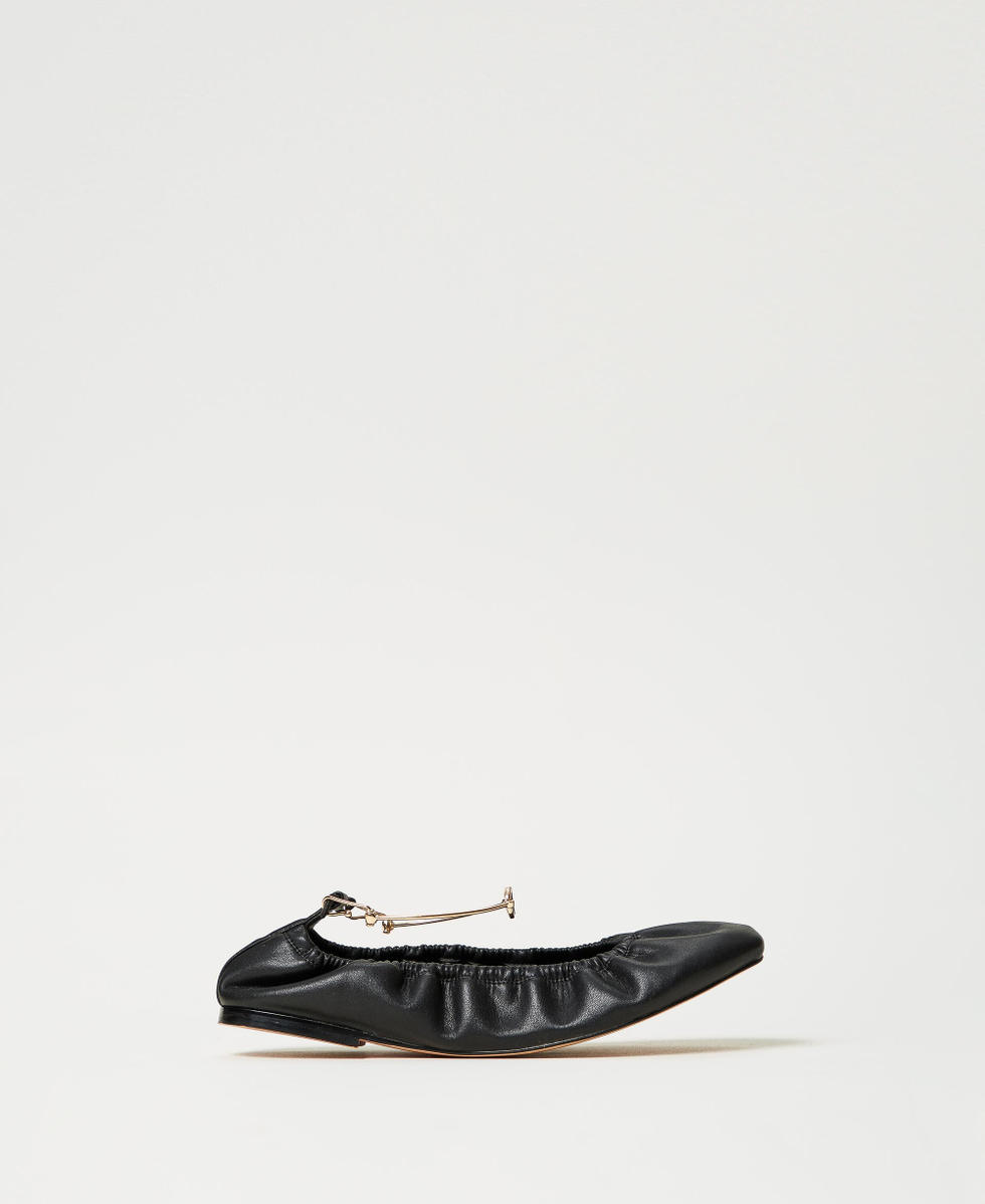 Ballet flats with strap Black Woman 251TCP150_00006_01