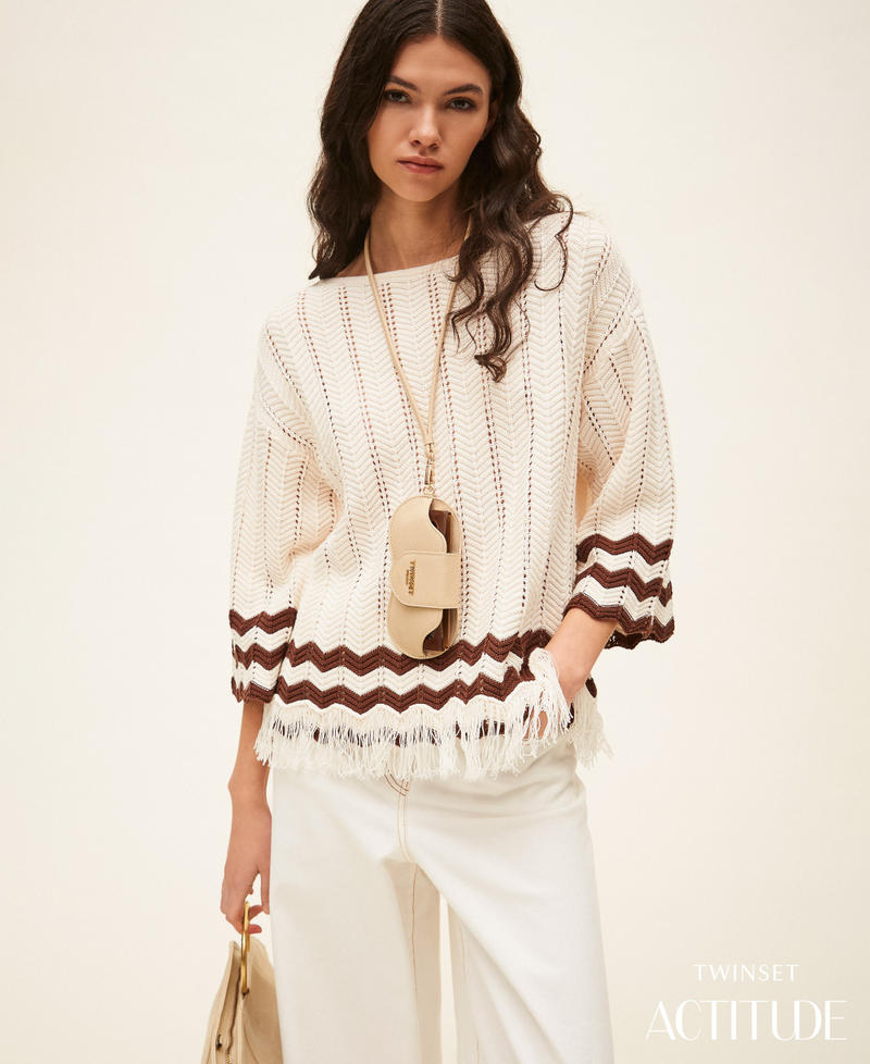 Pull avec zigzag et franges Bicolore Blanc &laquo;&nbsp;Milk&nbsp;&raquo;/Chocolate Lab Femme 261AP3061_13364_PA