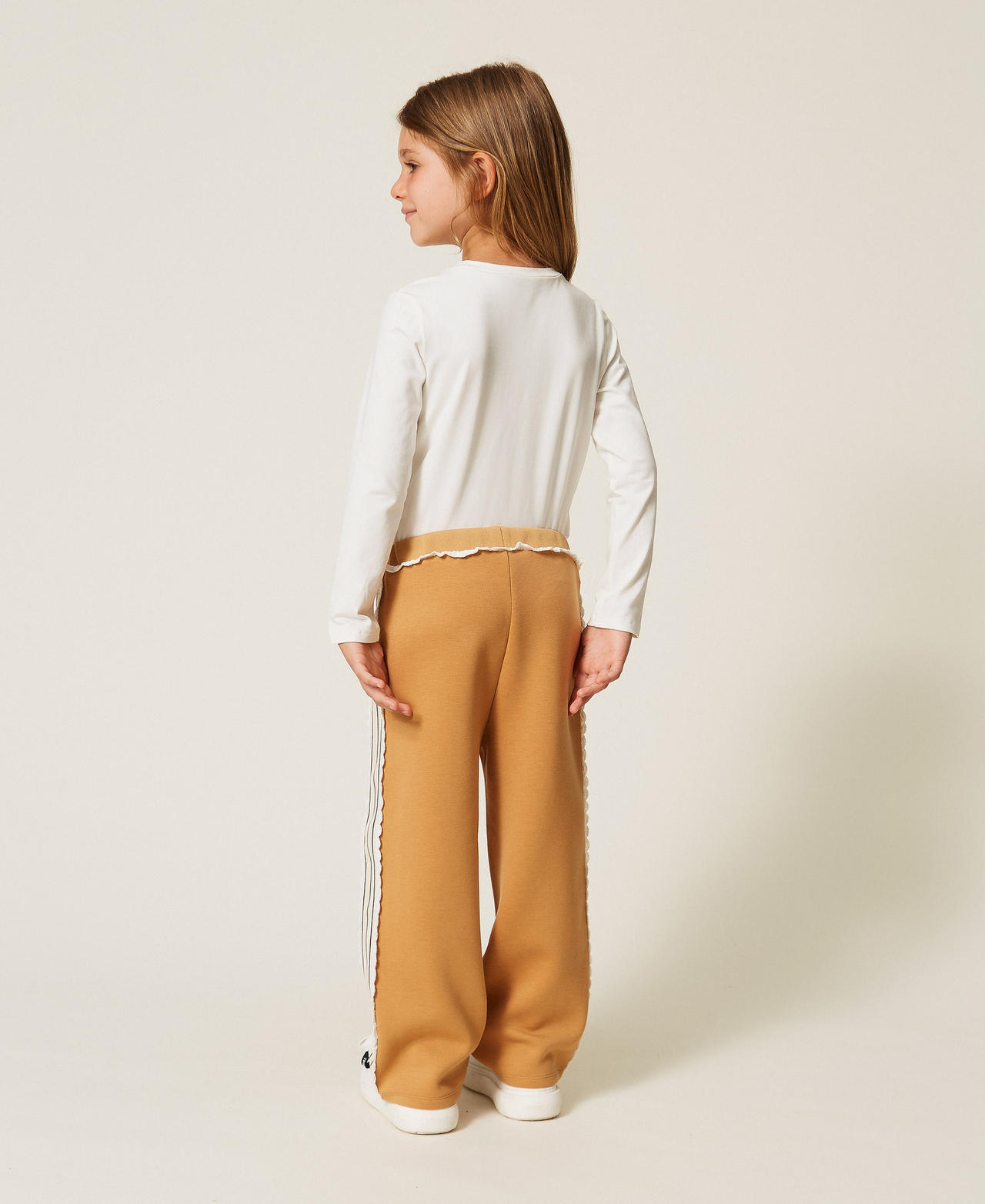 Baby-T-Shirt in Regular-Fit mit gesticktem Logo Wei&szlig; Schnee M&auml;dchen 262GB2123_00282_03