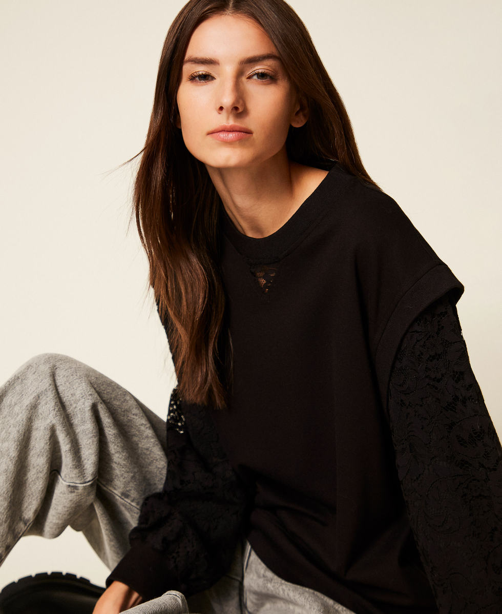 Sweatshirt with lace sleeves Black Woman 252LL2JCC_00006_PD