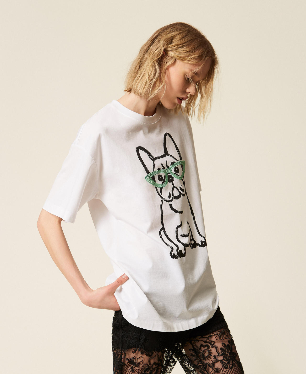MYFO oversize T-shirt with print and embroidery Bulldog Papers Woman 261AQ2010_13569_02