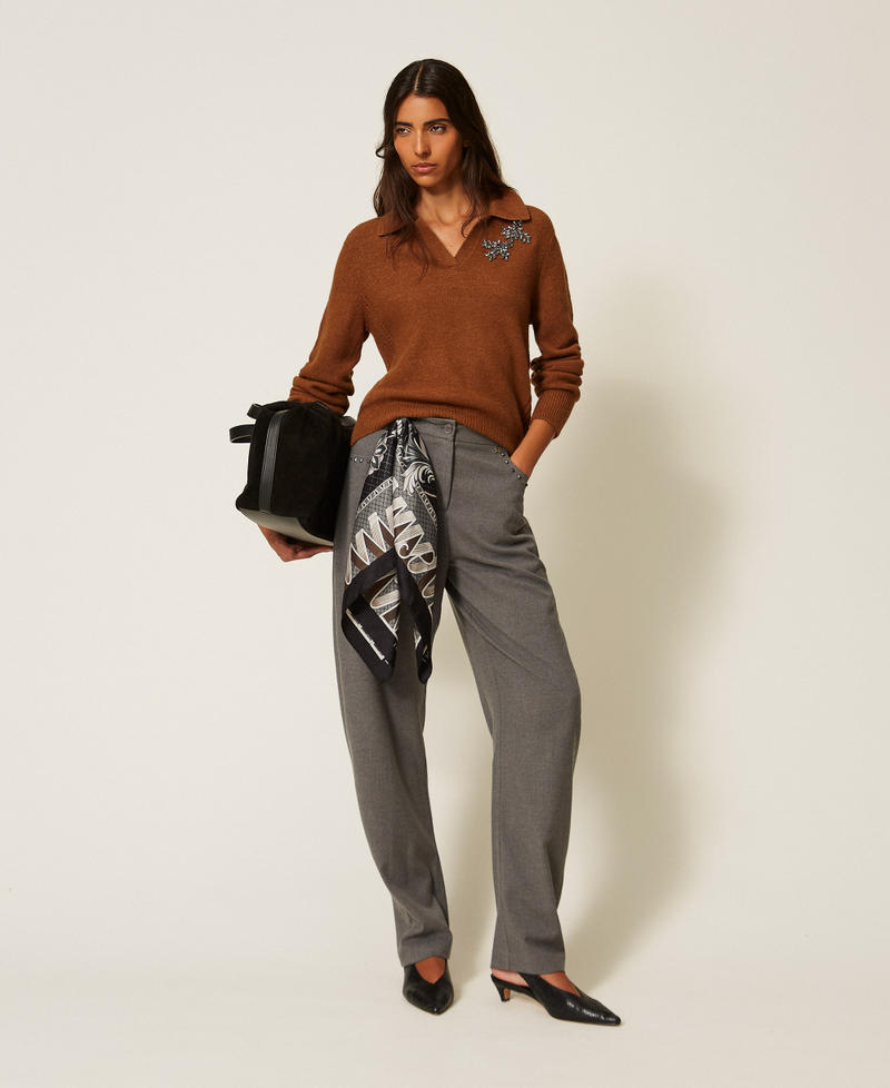 Pullover im Polostil mit Stickerei Toffee Beige Frau 262AT3121_00605_T0