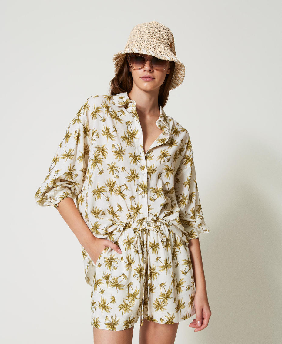 Linen blend shorts with palm print Mother of Pearl/Olive Leaf Palm Print Woman 251LB2VCC_12196_01