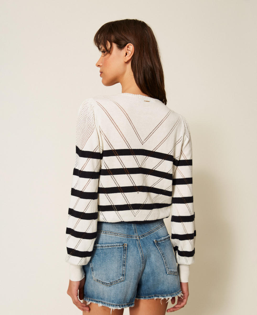Pull ras-du-cou en coton et cachemire avec rayures Rayure Blanc &laquo;&nbsp;Neige&nbsp;&raquo;/Bleu Nuit Femme 261TP3230_13382_03