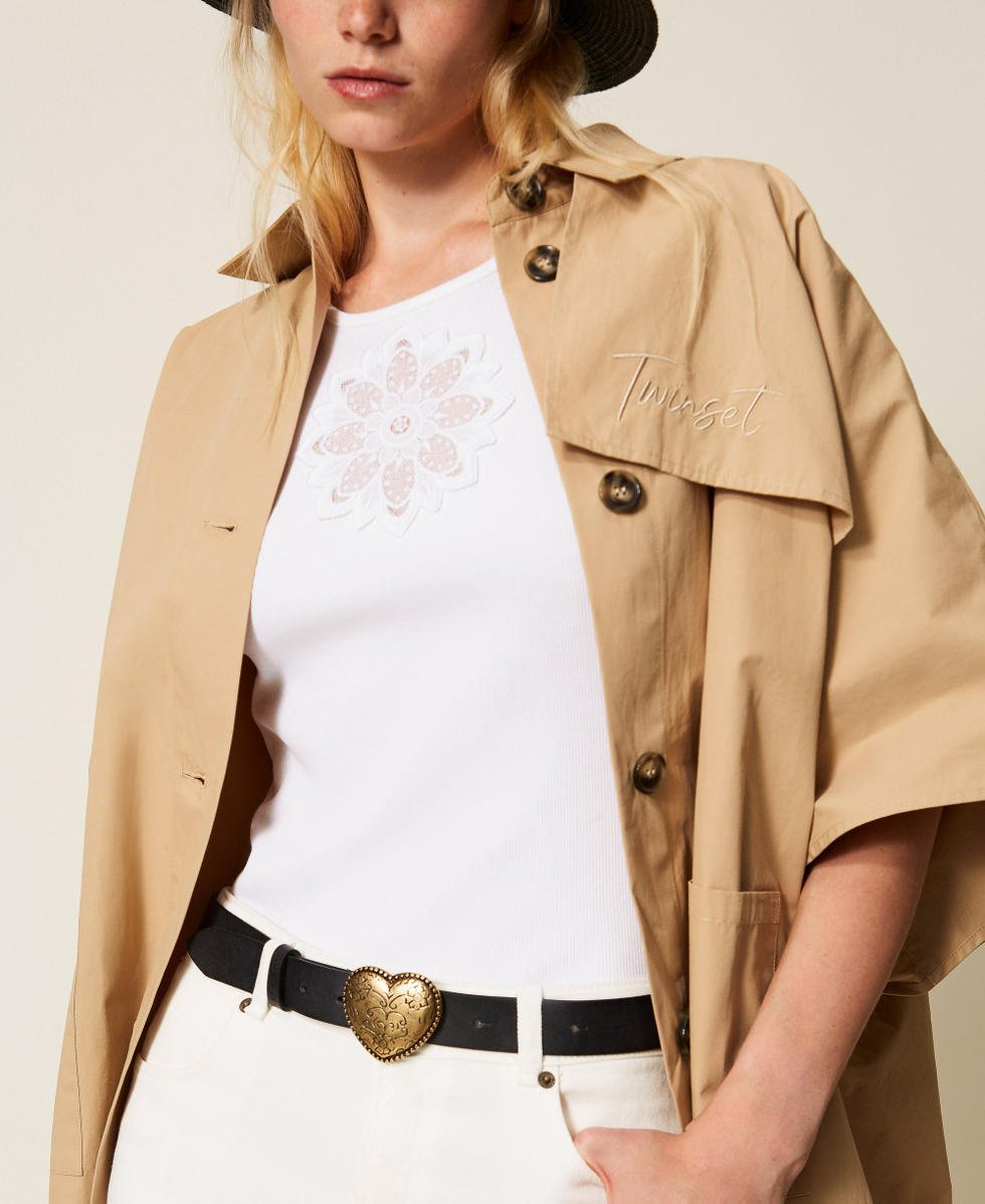 Ceinture en cuir avec cœur