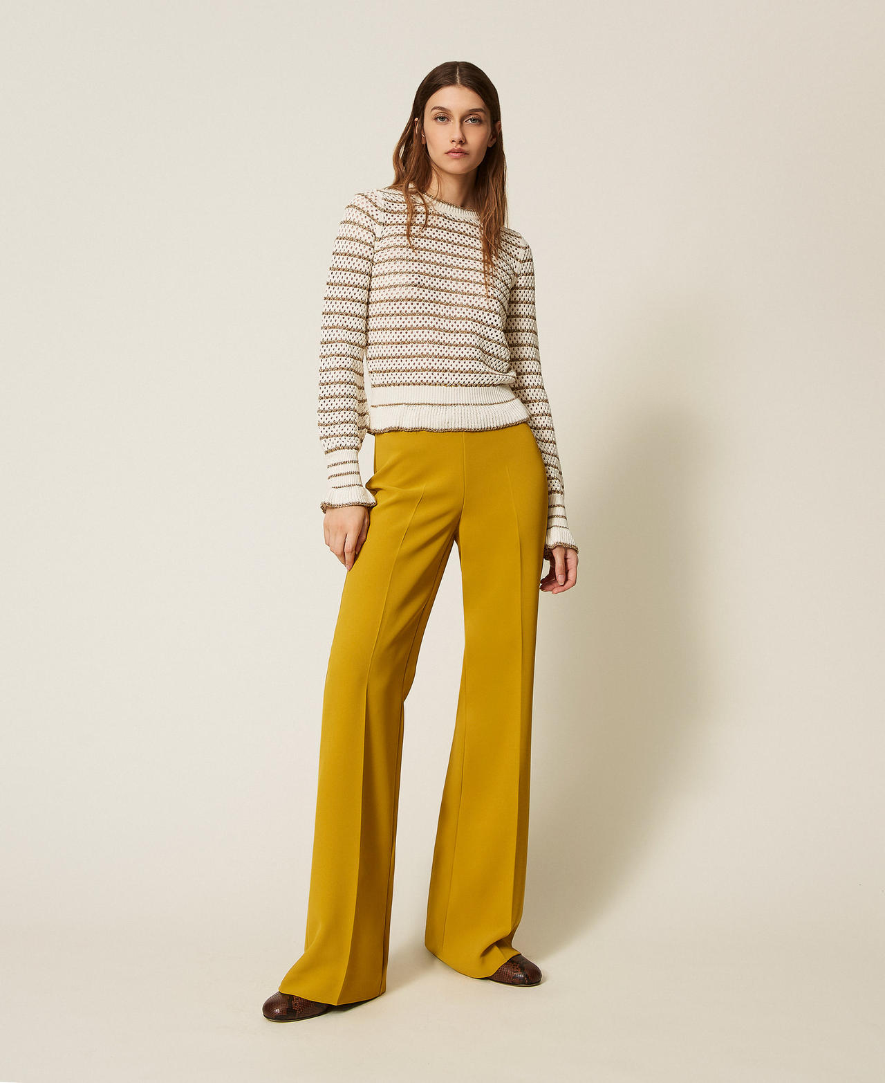 Netzpullover mit Lurexstreifen Schneeweiß / Golden Green Lurex Frau 252TP3532_12804_01