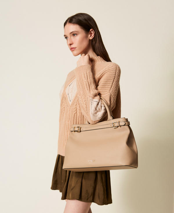 Borsa shopper con fibbie e tracolla