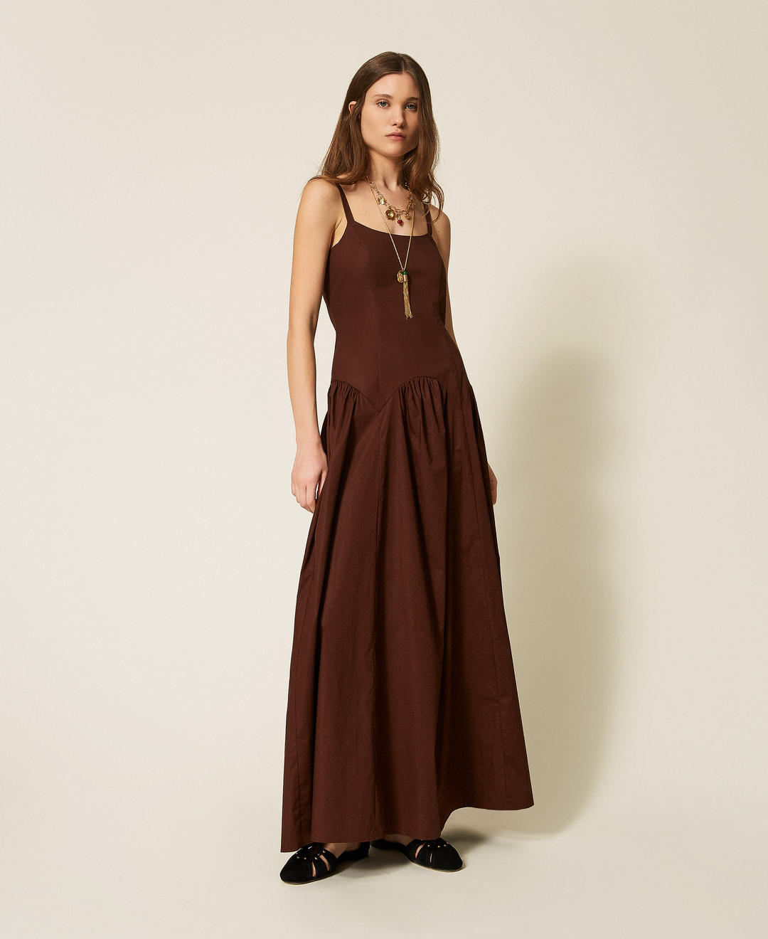 Robe longue en popeline avec fronce