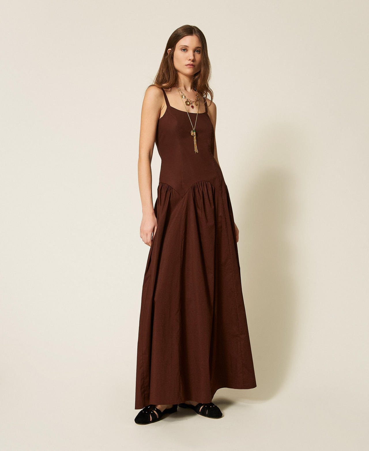 Robe longue en popeline avec fronce