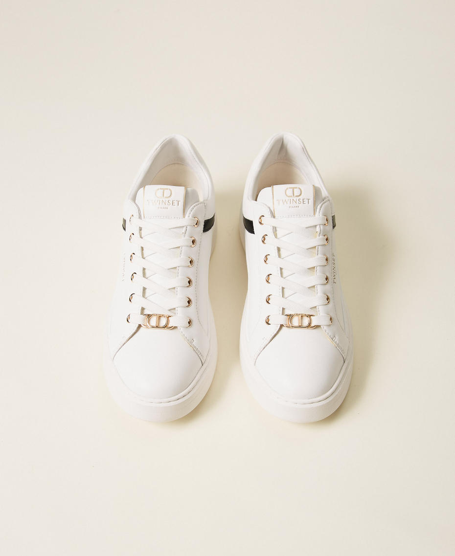 Sneaker aus Leder mit Logo Zweifarbig Optisches Weiß / Schwarz Frau 252TCP020_01870_04