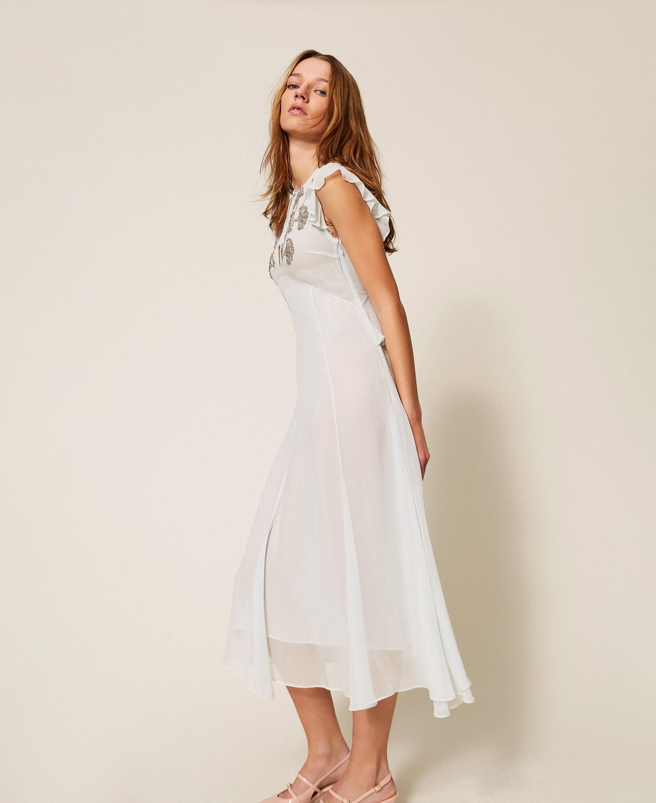 Handbesticktes langes Kleid &bdquo;Aqua&ldquo;-Hellblau Frau 261TP203A_13162_02