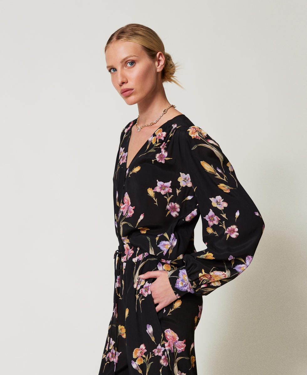 Cr&ecirc;pe de Chine floral shirt Multicolour/Black Iris Print Woman 251TP2774_12328_06