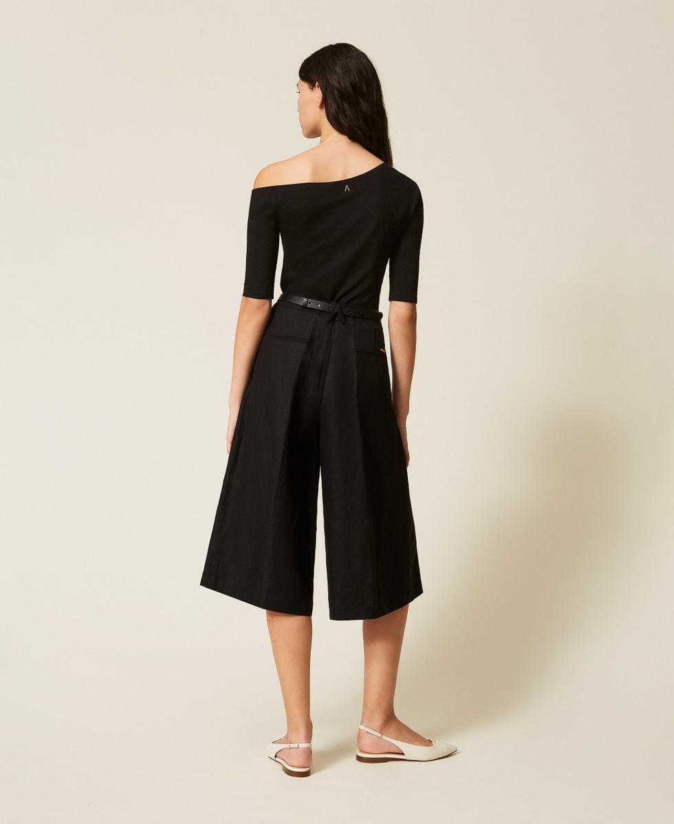 Bermudashorts aus Leinenmischung mit Bundfalten Schwarz Frau 261LL2NGG_00006_03