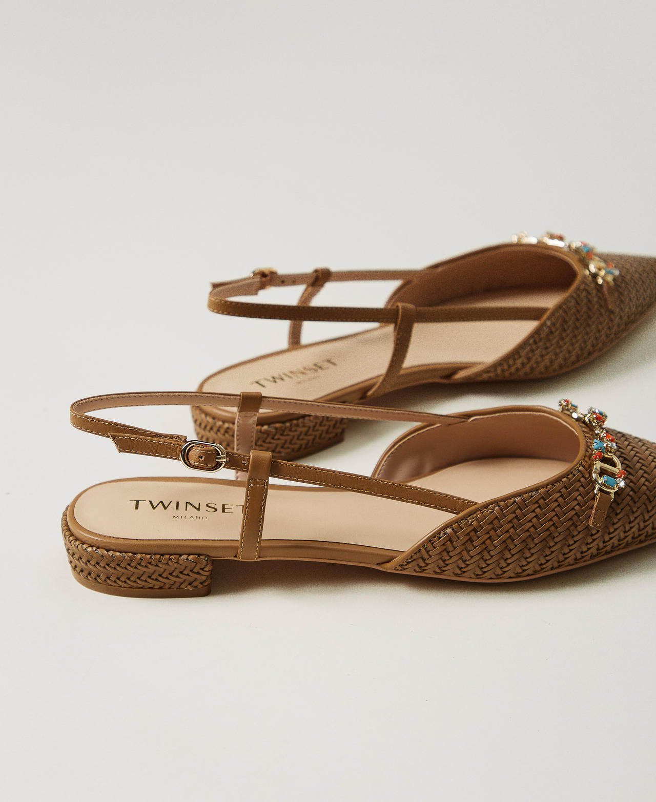 Slingback ballet flats with Oval T Natural White Woman 251TGT052_00497_03