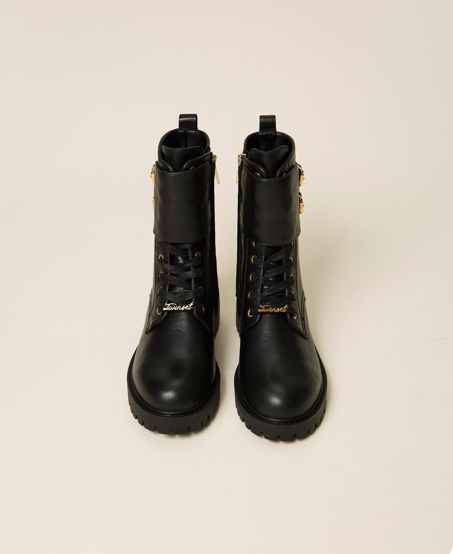 Schn&uuml;rstiefelette aus Leder mit Riemen Schwarz Frau 262TCP084_00006_04
