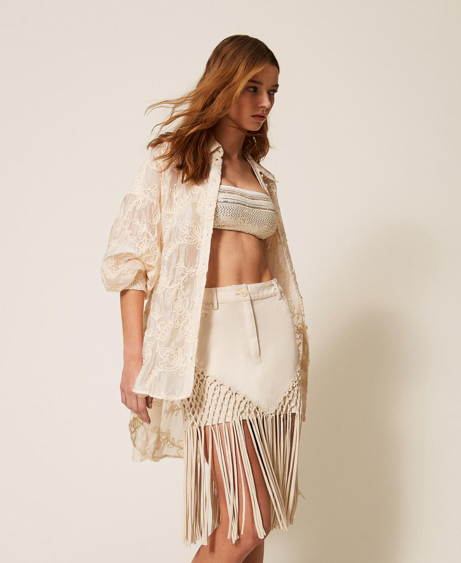 Minifalda de bull con flecos Blanco Pergamino Mujer 261LB2JCC_00461_01