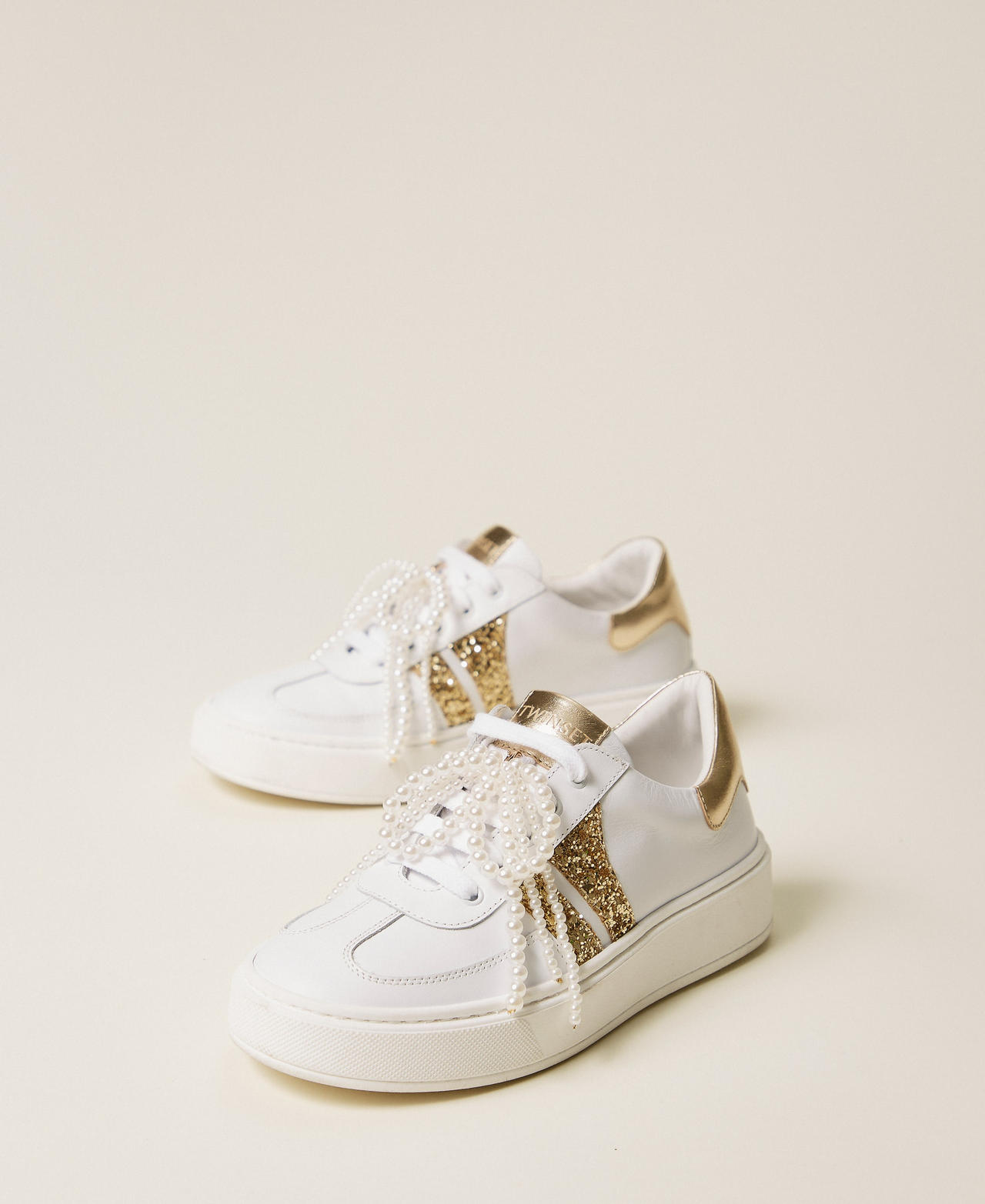 Trainers with glitter stripes Two-tone Off White/Gold Girl 261GCJ012_13238_02