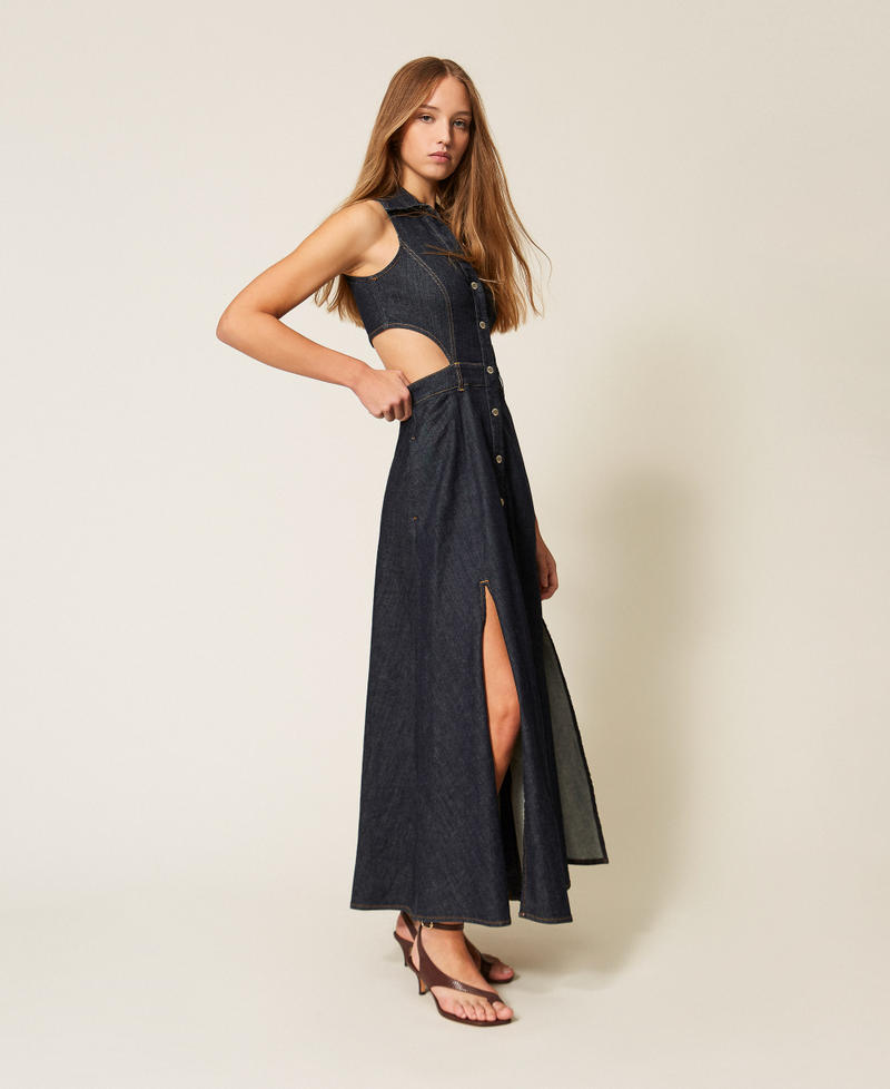 Langes Kleid aus Jeans mit Cut-out Rinse-Denim Frau 261AP2363_06295_01