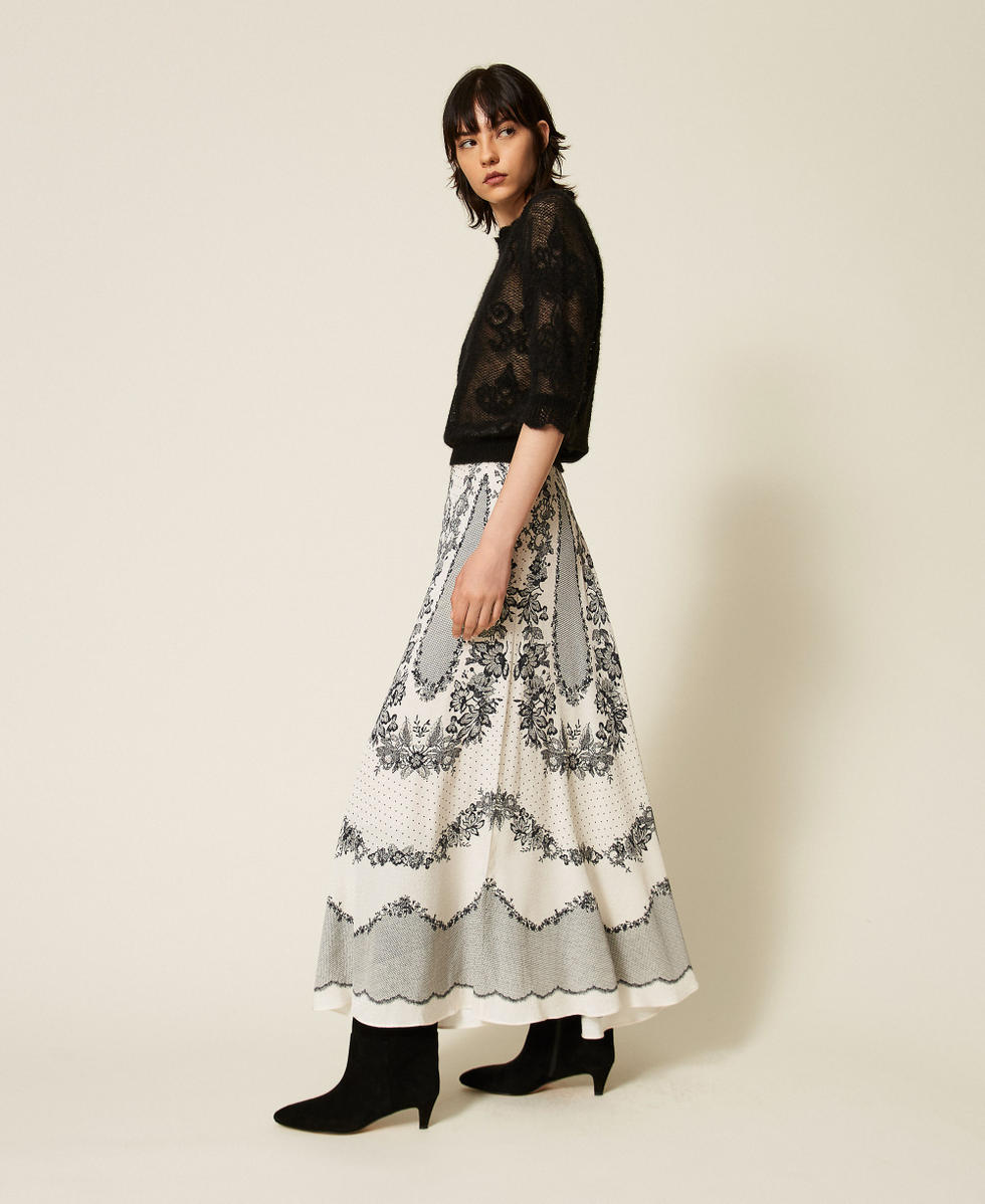 Jacquard satin long skirt with floral and polka dot pattern Black/Mother of Pearl Lace And Flowers Print Woman 262TP267E_13947_02