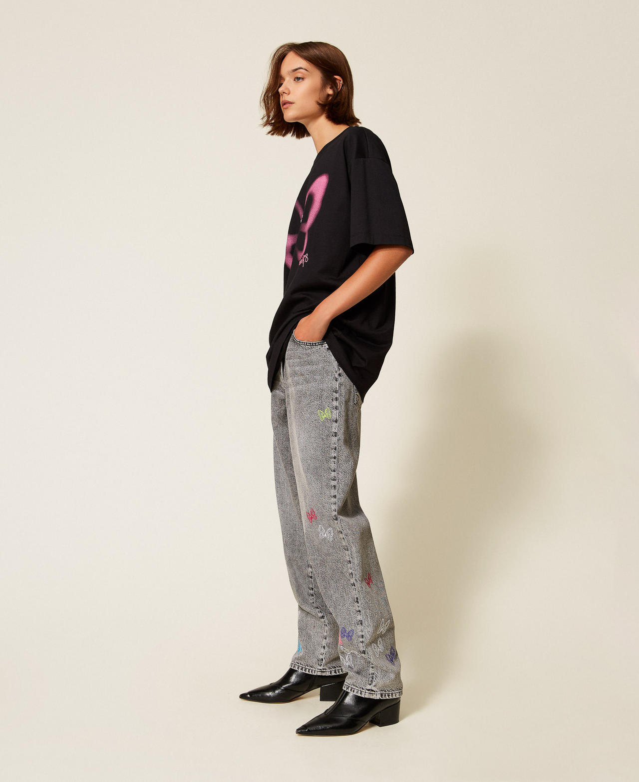 Barrel-Jeans MYFO mit Stickereien Denim Délavé-Grau Frau 252AQ2160_07284_02
