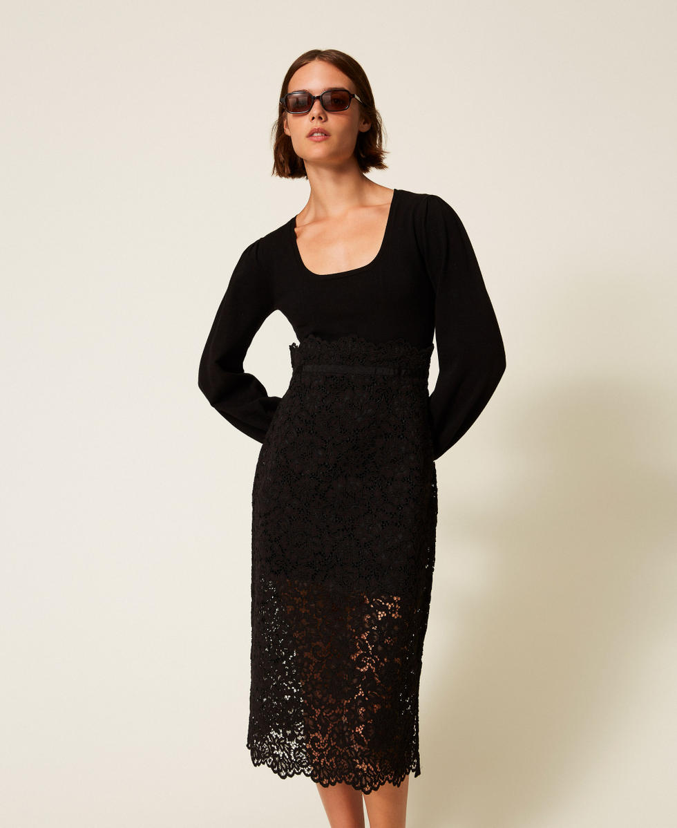 Robe midi en maille et dentelle Noir Femme 252TP3030_00006_01