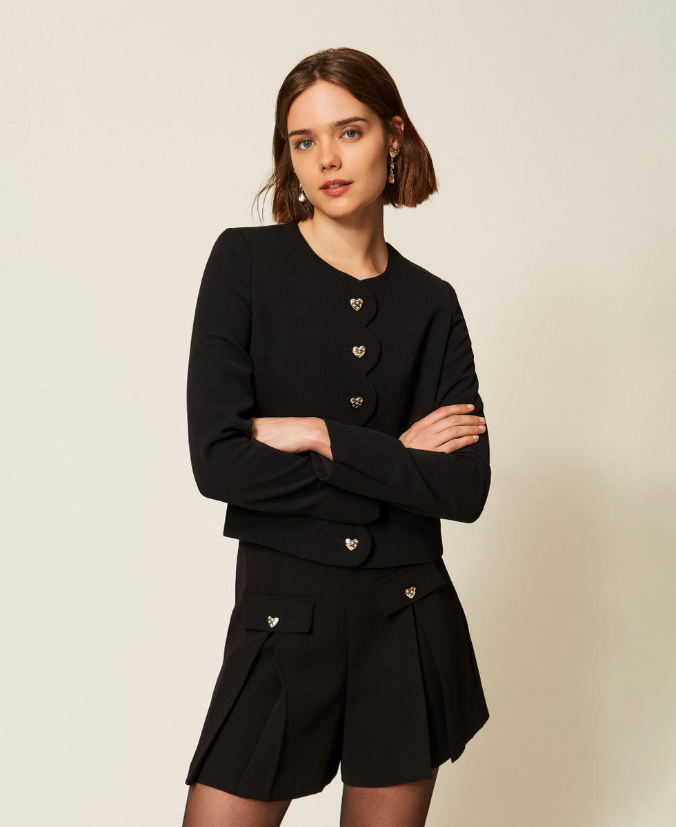 Cr&ecirc;pe shorts with heart-shaped buttons Black Woman 262TP2042_00006_01