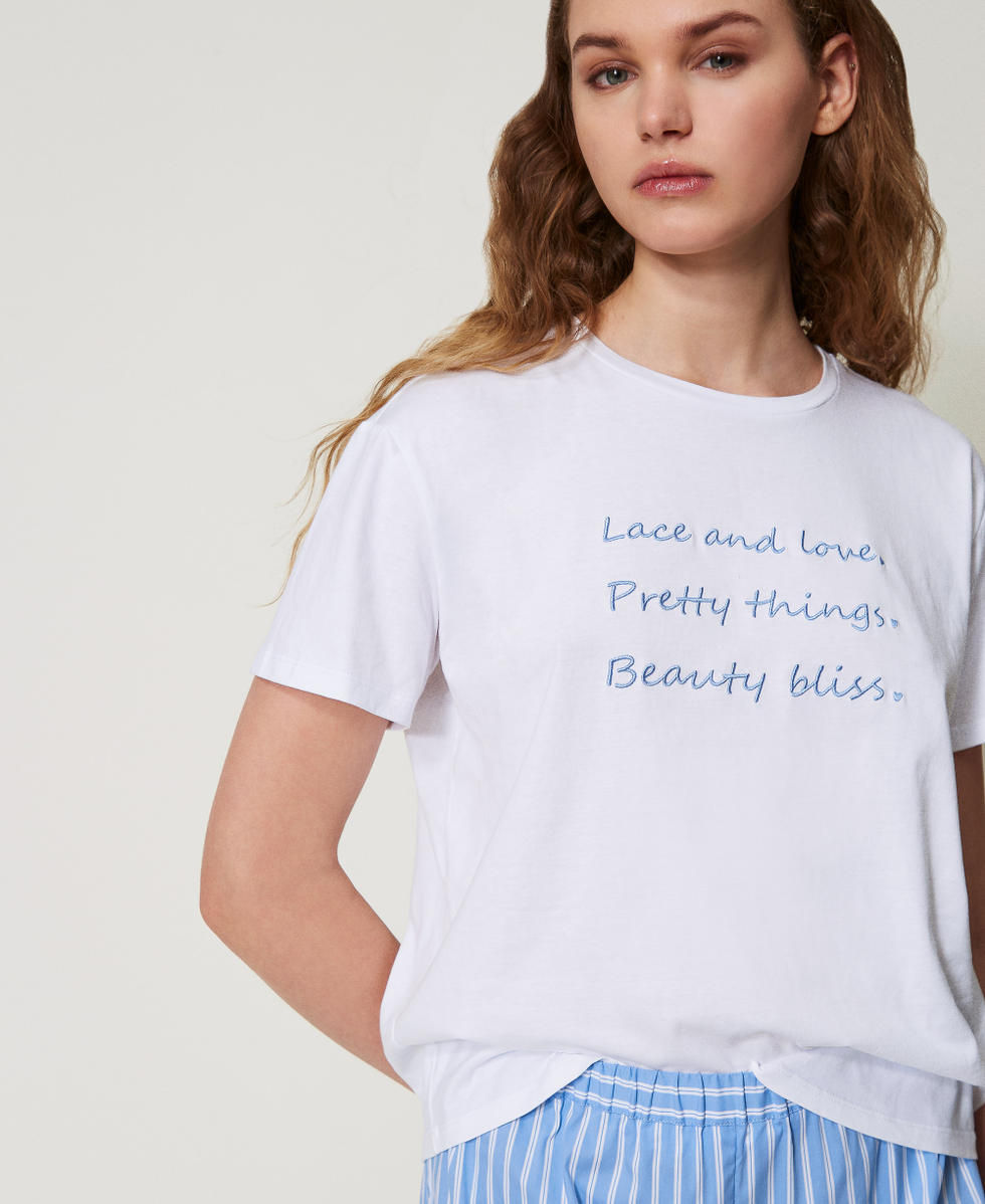 Pijama con bordado y rayas Bicolor Blue Topaz / Antique White Mujer 251LL2NAA_12234_04