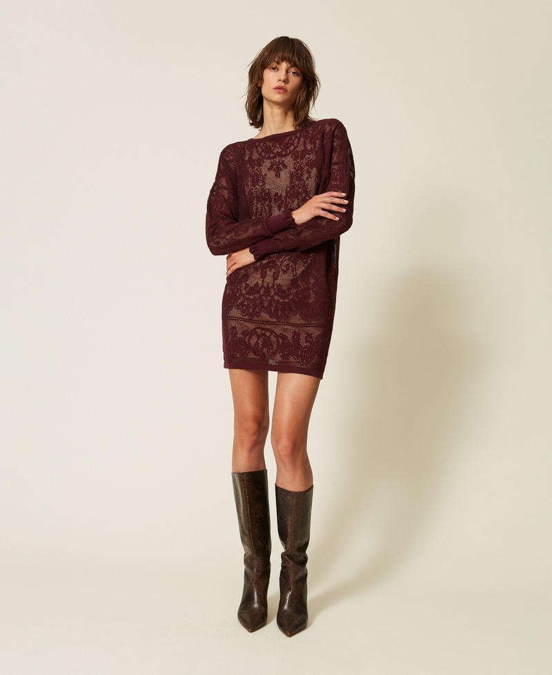 Kurzes Kleid aus Jacquard-Strick Dunkles "Winetasting"-Violett Frau 262TF3030_14144_01