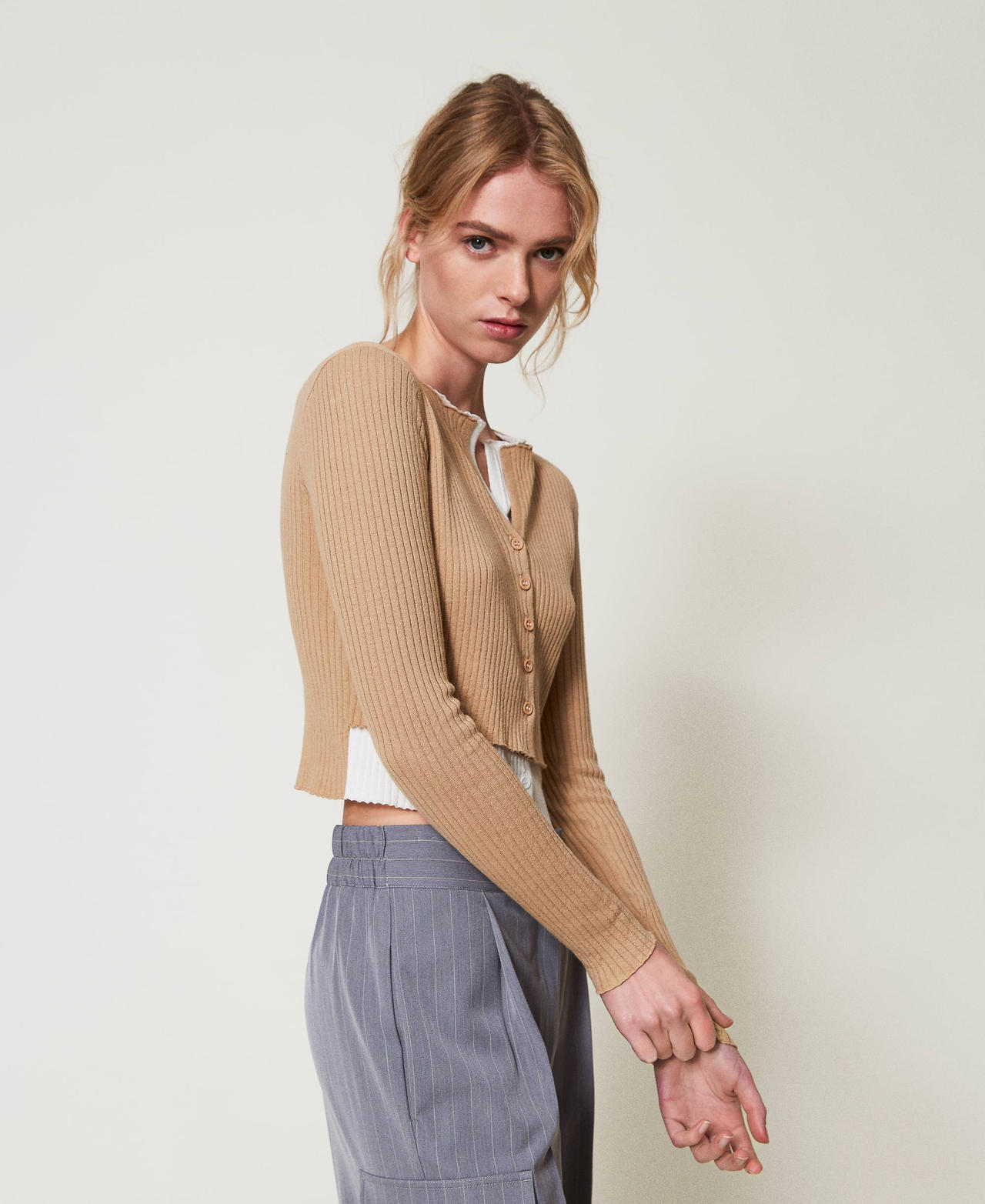 Trompe-l'oeil fitted cardigan Two-tone Rope Beige/Snow Woman 251TE3012_12292_02