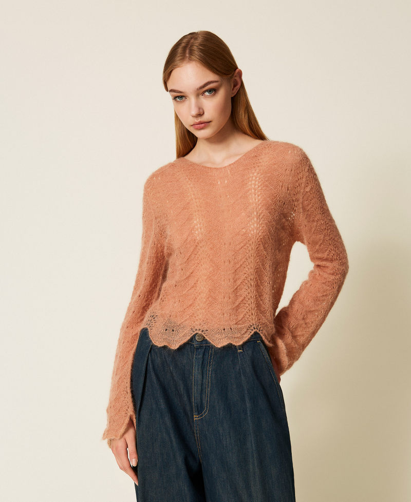 Pull en mohair mélangé avec festons Marron « Toasted Nut » Femme 252TP3524_12606_01