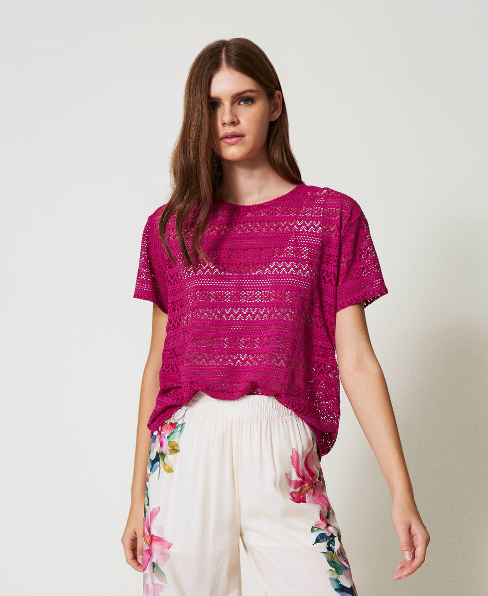 Regular fit lace effect T-shirt