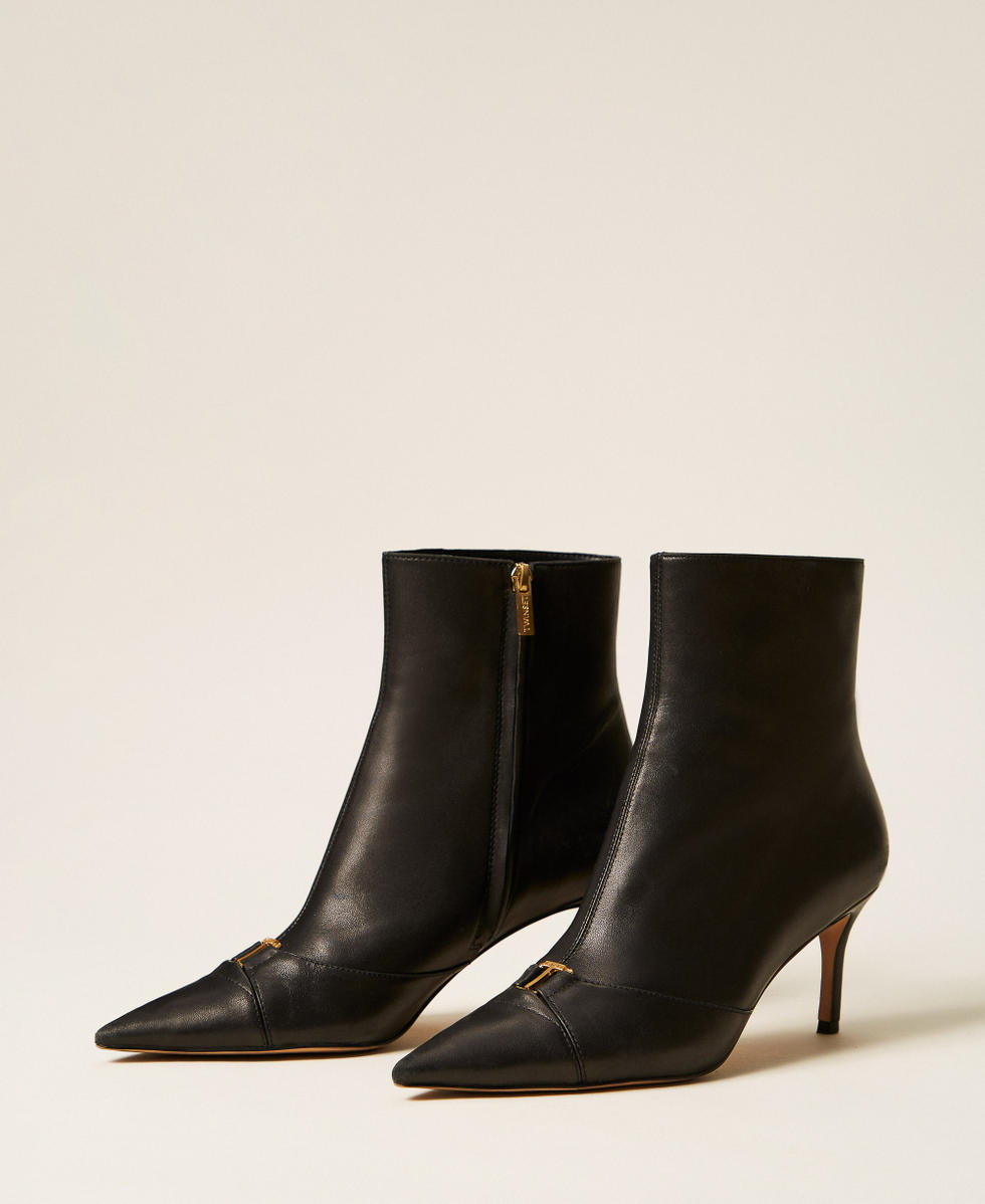Bottines en cuir avec logo Noir Femme 262TCP01E_00006_02