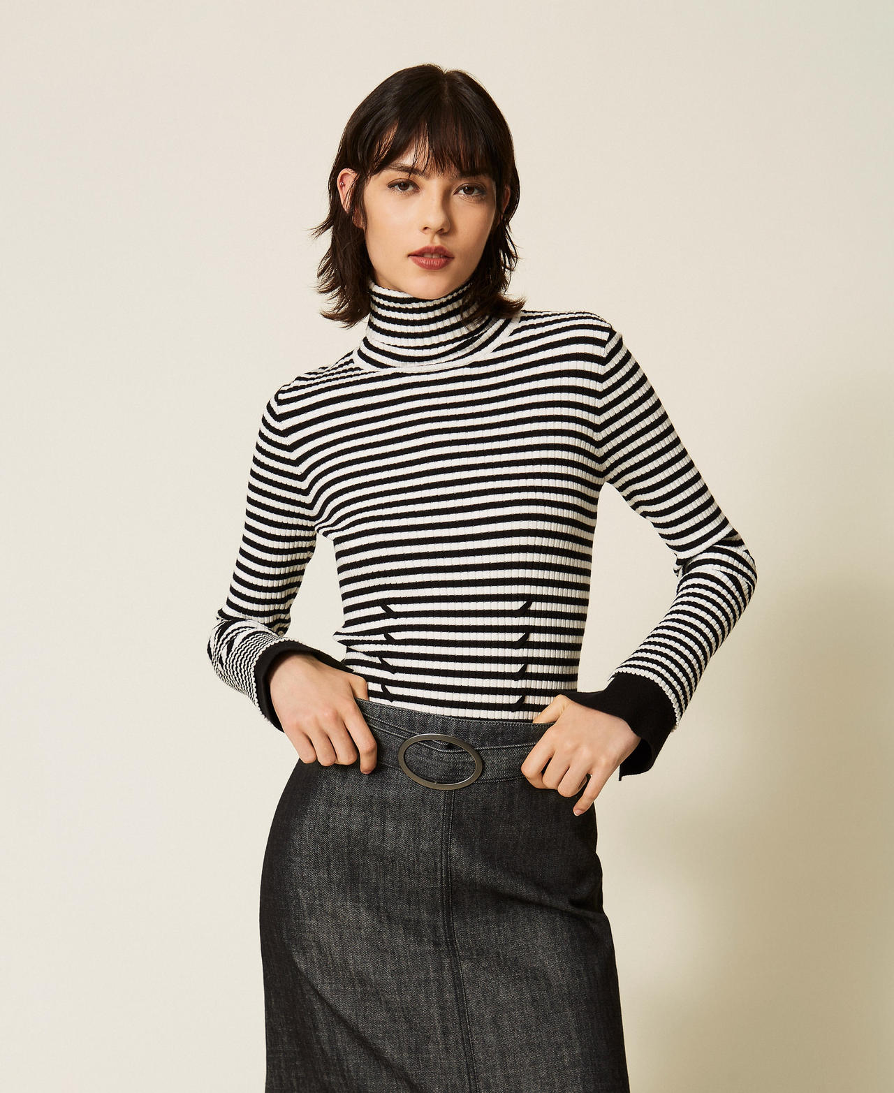 Pull col montant ray&eacute; Rayure Noir/Blanc "Neige" Femme 262AP3250_13764_01